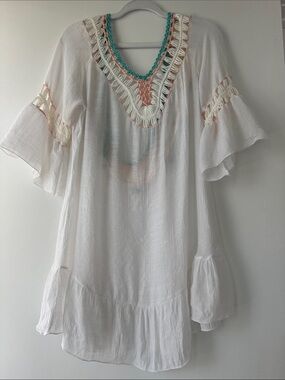 White Crochet Trim V-Neck Women's Tunic Top Beach Cover Up Pom Pom Small Medium